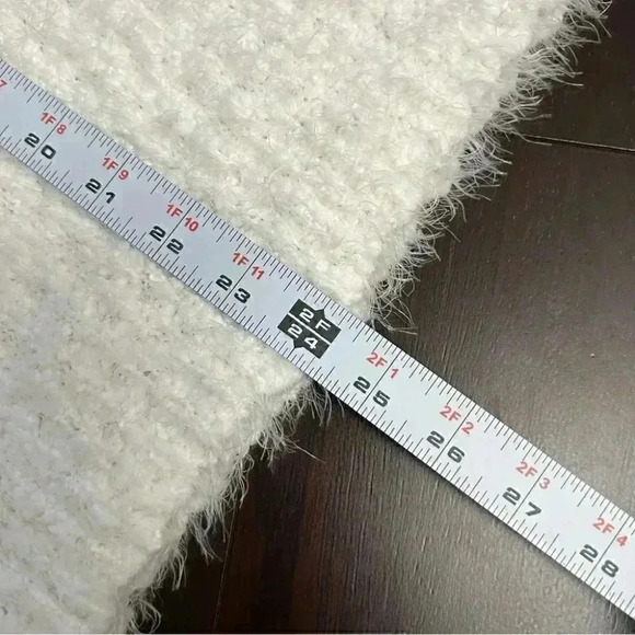 Ricki’s Sweater Fluffy Crewneck Pullover 3/4 Sleeves Ivory Grey Ombré Small - Picture 16 of 17